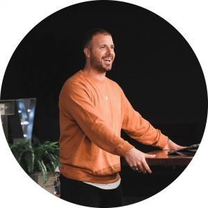 alex-macdonald